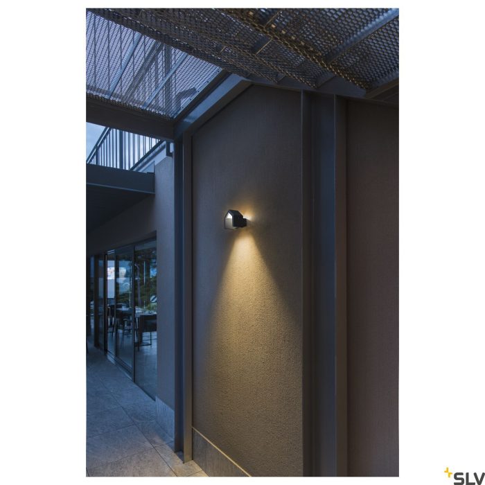 LED Outdoor surface-mounted wall light