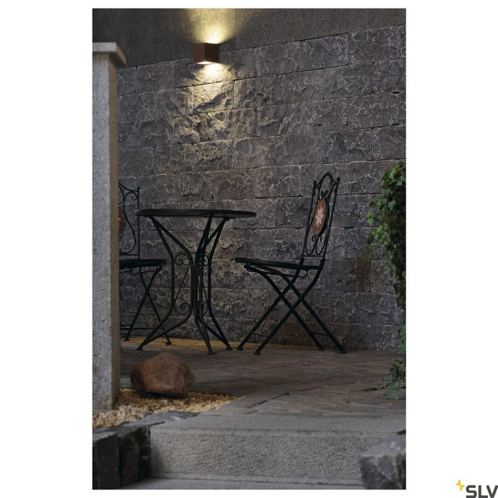 outdoor wall light