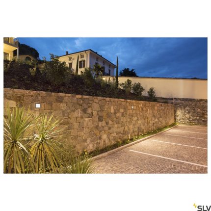 outdoor recessed wall light