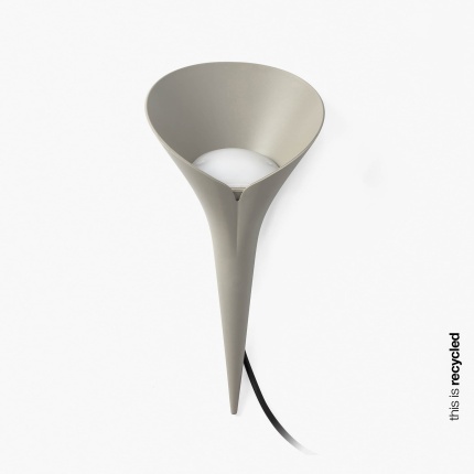 LEAF Grey stake lamp